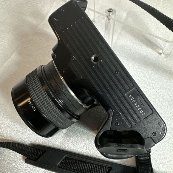 Minolta Maxxum 3000i 35mm Film Camera With Lens UNTESTED Vintage AS IS‎ - Picture 9 of 14